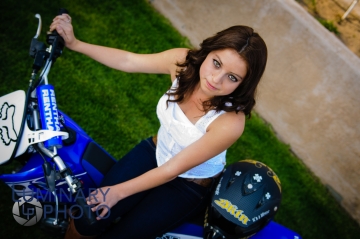 Senior_Portrait_Luminary_Photo_1313